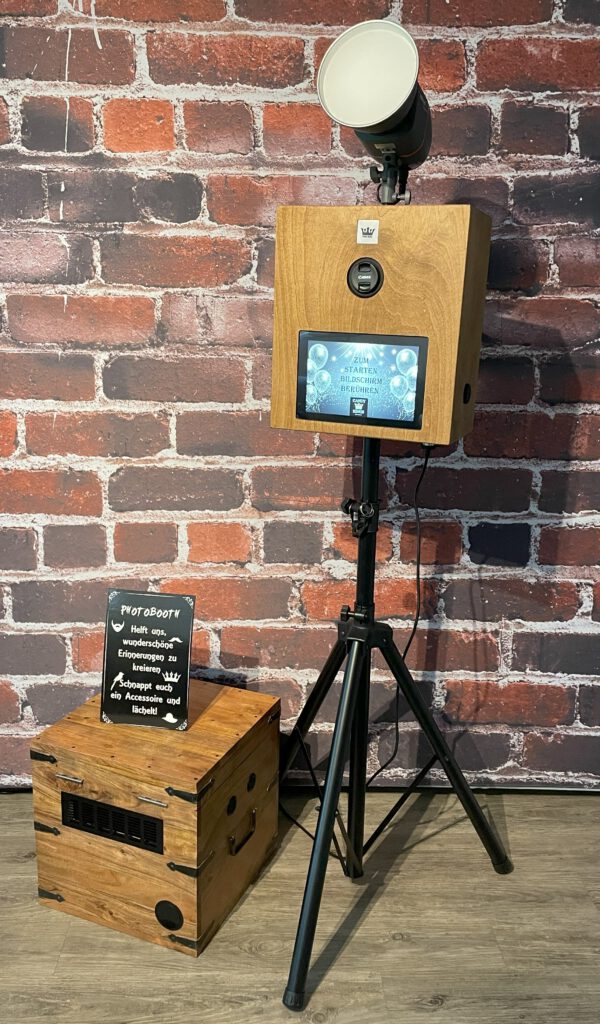 Ein Bild unsere Fotobox mit Sofortdrucker.